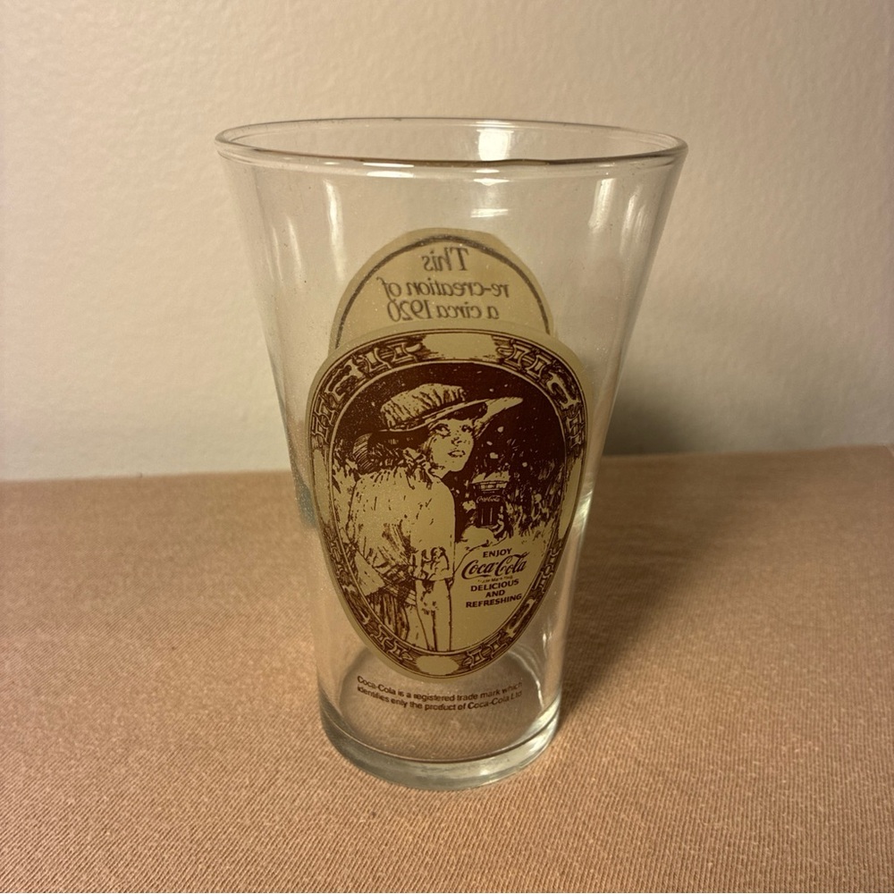 Coca Cola Glass with Classic Brown Artwork